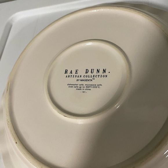 RAE DUNN “Apple Pie” Pie Dish - Picture 5 of 5